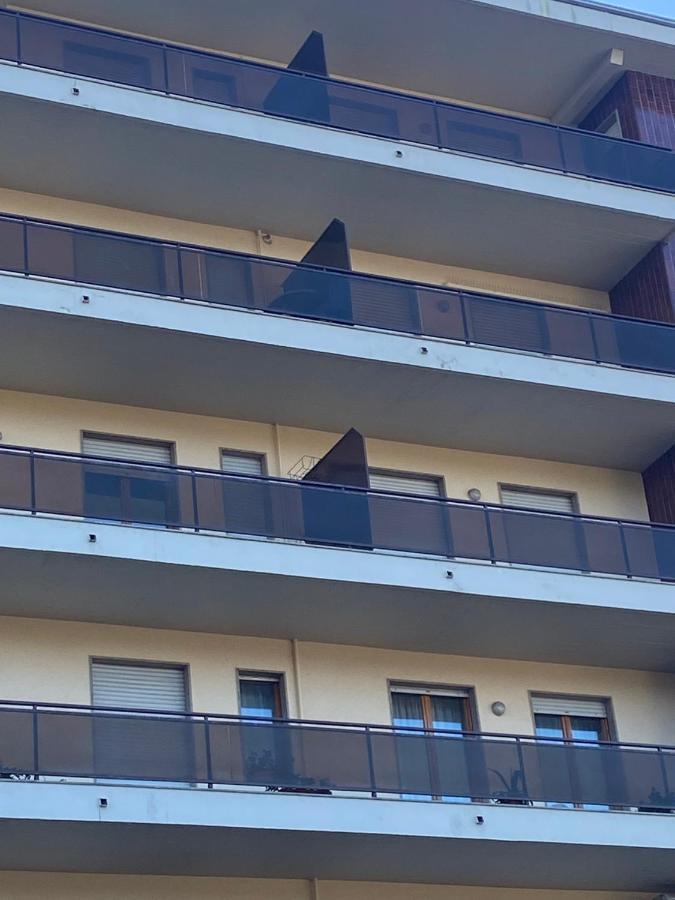 La Conchiglia A Marina Apartment Marina Di Carrara Luaran gambar