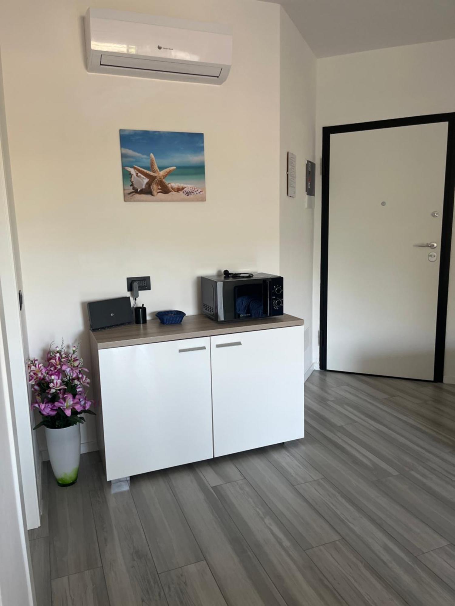 La Conchiglia A Marina Apartment Marina Di Carrara Luaran gambar